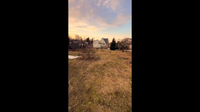 Купить участок 6 соток в СНТ Весна. Сухой, утепленная бытовка 25м², свет, сад. Агентство Восток Дом.