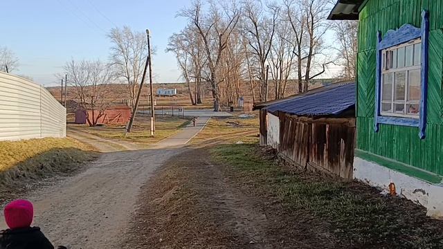 ЕВЕ ОБНОВКИ, СЪЕЗДИЛИ В ГОСТИ/ГУЛЯЕМ..