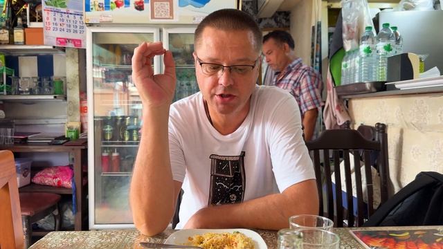 Тестируем Уличную Еду Паттайи. Макашницы, Ночные Рынки и Бюджетные Кафе