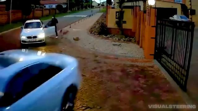 When Carjackers Mess With The Wrong Car!