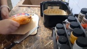 Поработала, съездила на маникюр, готовлю на завтра