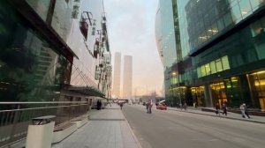 Москва Сити вид с крыши небоскрёба панорама города и современная архитектура