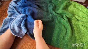 Моё вязание туники. Соединила плечи.