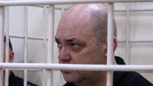 Ленинский районный суд Курска приговорил экс-губернатора Алексея Смирнова к 14 годам колонии.