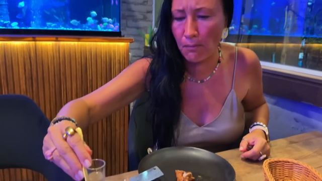 Паттайя 2025. Бесплатный Шашлык в Ресторане Армения. Креветки Гриль на Рынке Ко Лана.