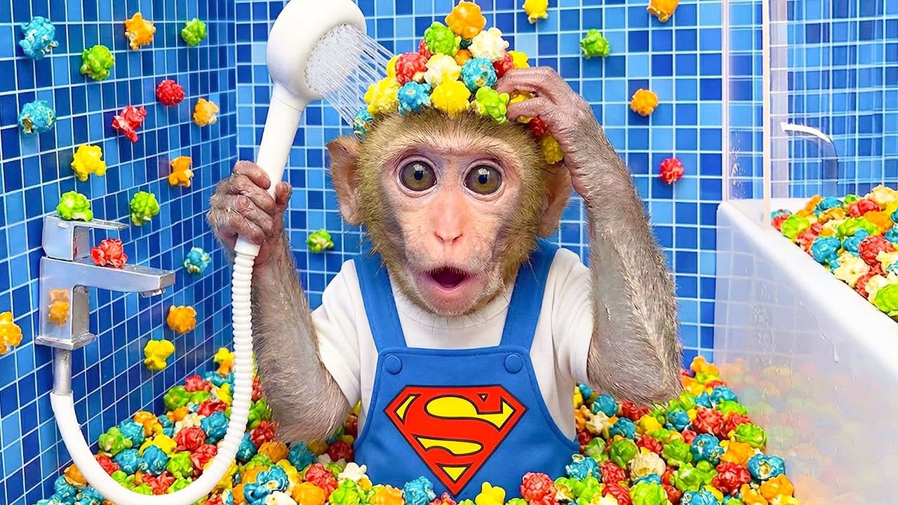 Мультики для детей. Обезьянка и дождик из попкорна/видео про обезьянку
