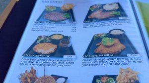 Паттайя. Бургер без Булки к Центре и Кафе с Идеальным Рисом рядом с Аркадией.