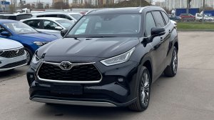 TOYOTA HIGHLANDER (2026)