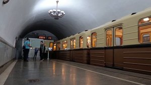 Отправление Ретро состава