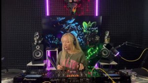 LESYA MARS - BREAKBEAT HOUSE MIX 2026-1