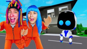 КИТАЙКА И КСЮША СБЕЖАЛИ ОТ РОБОТА ХОЛИ БАМА!