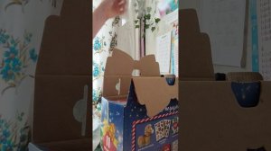 Я нашла свою старую бумажную косметику