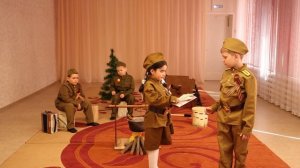 Поклонимся великим годам