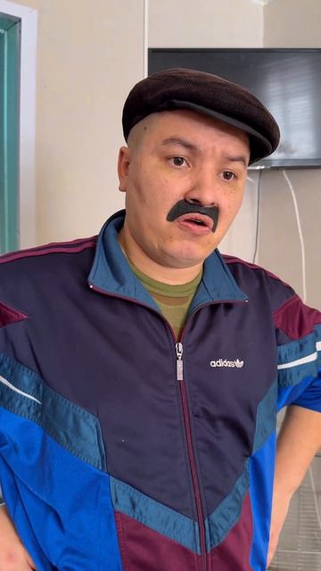  ТЫ С ДРУГОМ В ДЕТСТВЕ ПОТРАТИЛИ ДЕНЬГИshorts