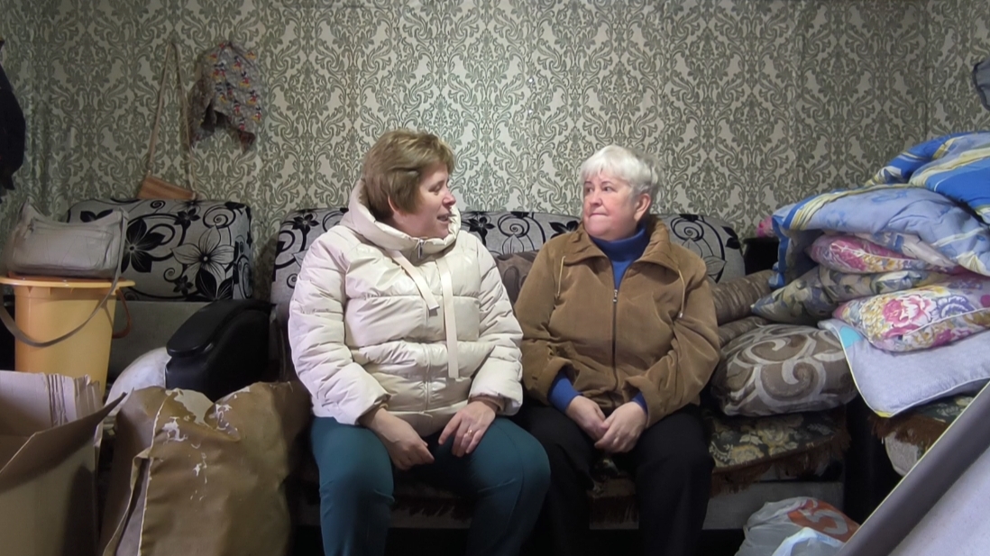 Любашины будни,дача...Сидим болтаем с мамой ✅На некоторых тьфу тьфу-тьфу-тьфу за детей ‼️ смотреть онлайн