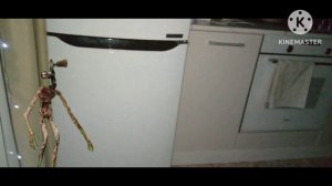 сиреноголовый с ел всю еду в моём холодильнике!