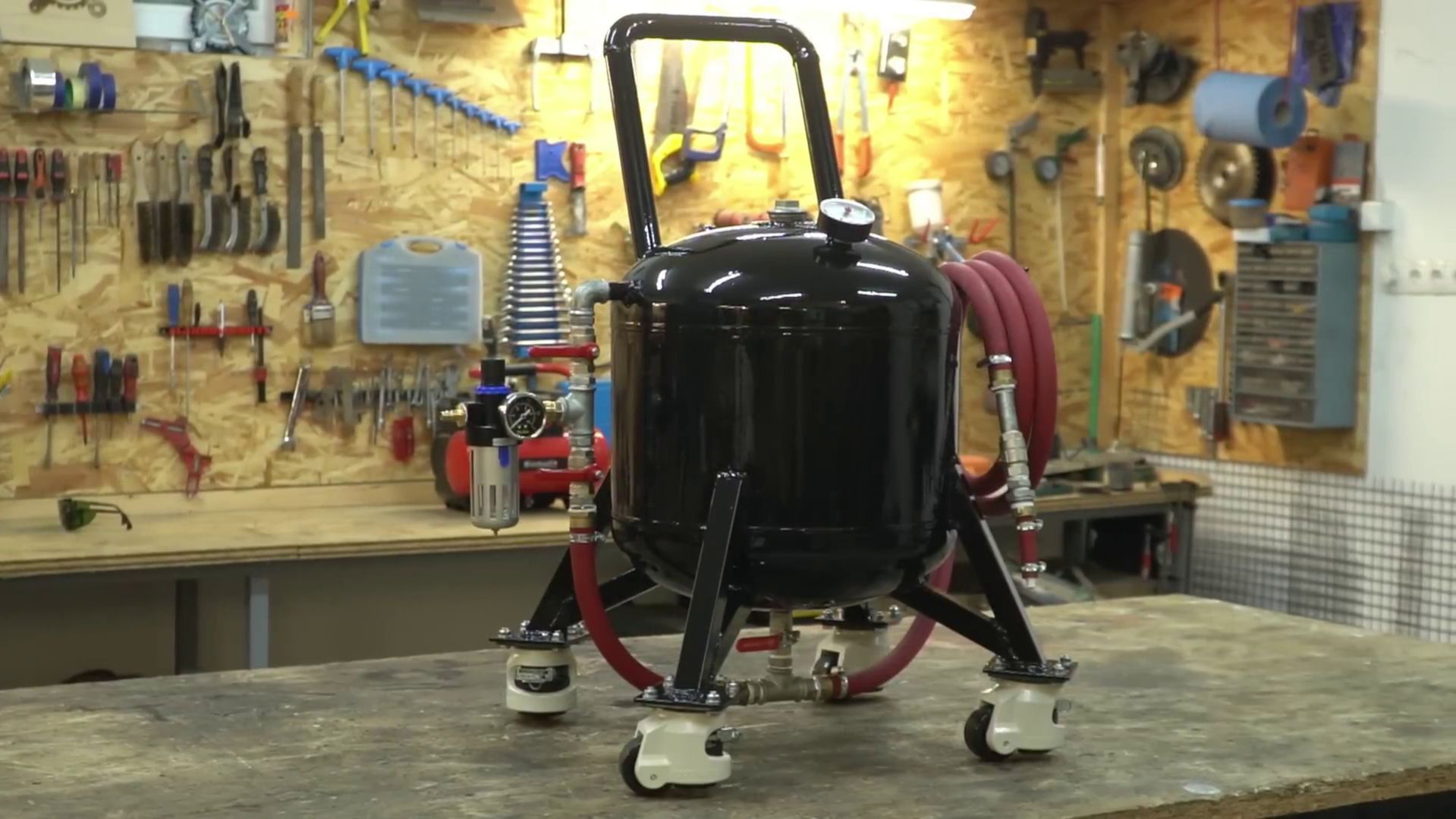 Самодельный пескоструйный аппарат из старого бойлера