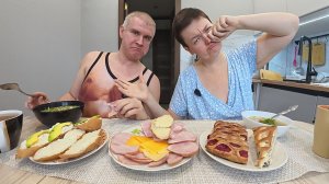 Мукбанг Вован ИСПОРТИЛ мне всю жизнь! Пора найти ЗАМЕНУ друг другу и РАЗВЕСТИСЬ! Семейный обед