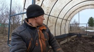 продолжаем строительство теплицы!жизнь в деревне