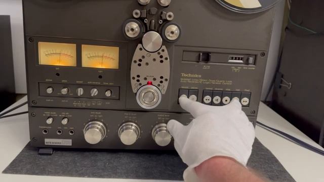 Катушечный магнитофон Technics RS-1700 смотреть онлайн