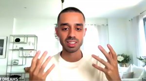 Ни за что не Цепляться, и ни к чему не привязываться. Жить в Моменте: в потоке. Анар Дримс