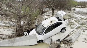 В. Путин поручил оказать необходимую помощь людям, пострадавшим из-за аномальных осадков в Дагестане