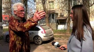 В тверских дворах появились мусорные подснежники