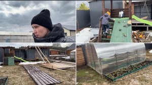 Установили порталы / обход участка/ вышла редиска