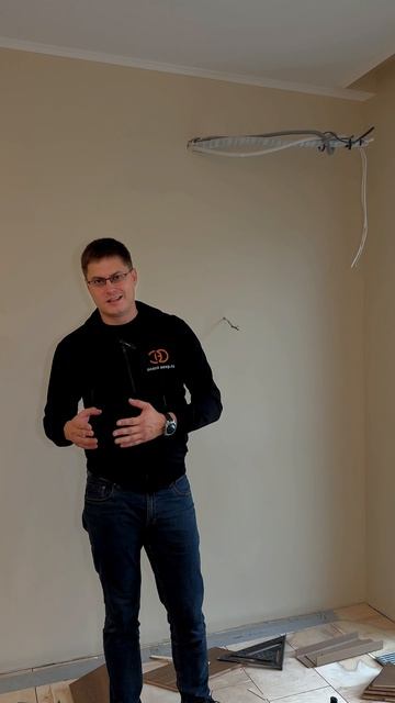 На каком этапе монтировать трассу сплит-системы?