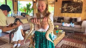 Пасхальный челлендж Насти и её подруг [get.gt]