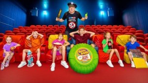 Дети проносят снэки в кино! Но правила нужно соблюдать