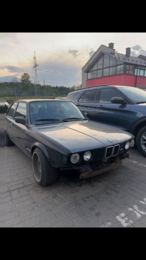 BMW E 30 M54B25_1989_MY