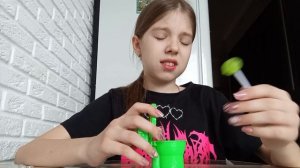 Челлендж, пробуем вкусняшки по цветам.
Зелёный цвет