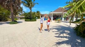 Настя и Эвелин отправляются в круиз