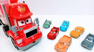 ТАЧКИ 3 Молния МакКуин, Мак автовоз, Круз Рамирес, Джексон Шторм. Игрушки для детей. Машинки.