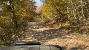 Дорога к Акармарским водопадам. Не каждый внедорожник осилит такой трудный путь