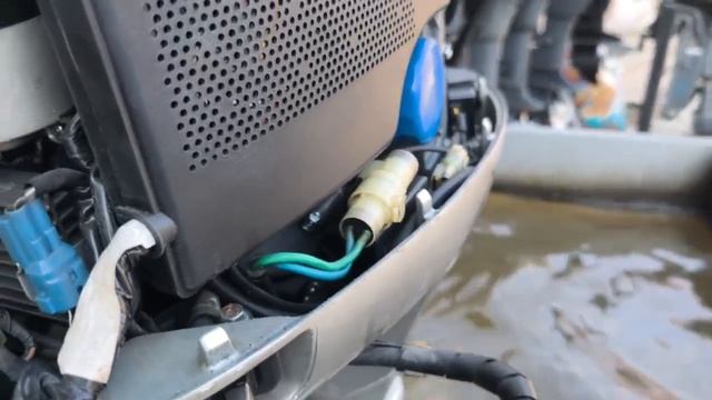 Арт 1603. Запуск лодочного мотора Honda BF50, 2008 год