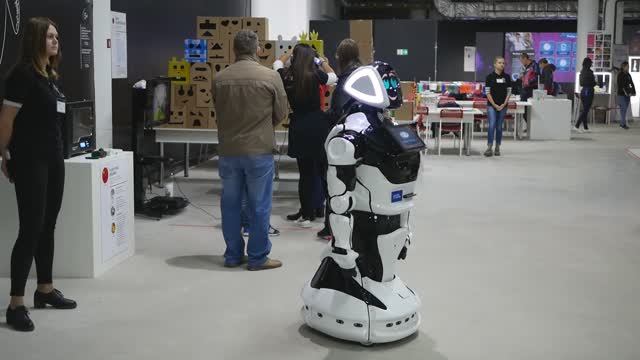 Город роботов. Презентация выставки