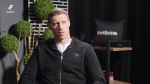 Павел Погребняк - о суровом футболе нулевых, Европе и футбольном закулисье