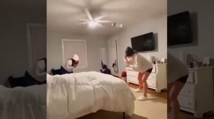 Если к тебе приехали парни и вы не знаете, чем заняться.