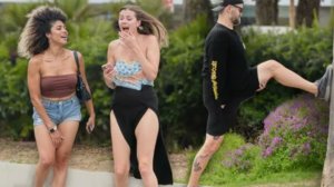 Идиоты Снова за Работой