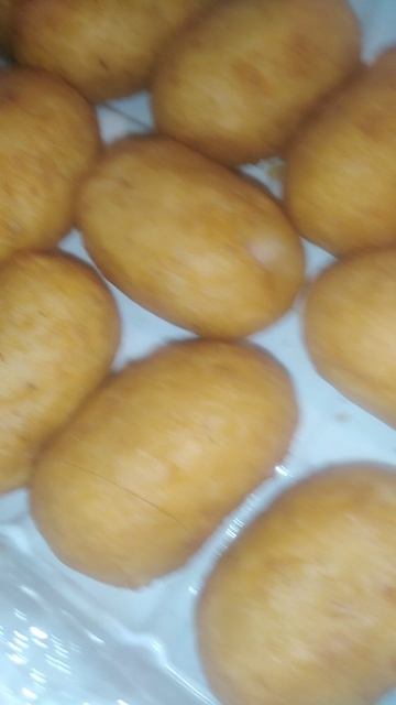 Маленькие сосиски тести готовились на микроволновке 3:00