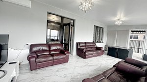 Шикарный дом 110 кв.м. 20 соток 4 комнаты евроремонт терраса.Краснодарский край, поселок Глубокий.