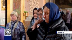 ВЕРУЮЩИЕ ПРАЗДНУЮТ БЛАГОВЕЩЕНИЕ