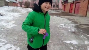 взорвали пистолетик петардами