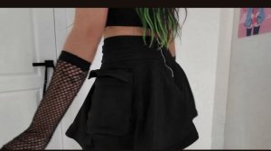 4K] HOT TOPIC SKIRT Try-On