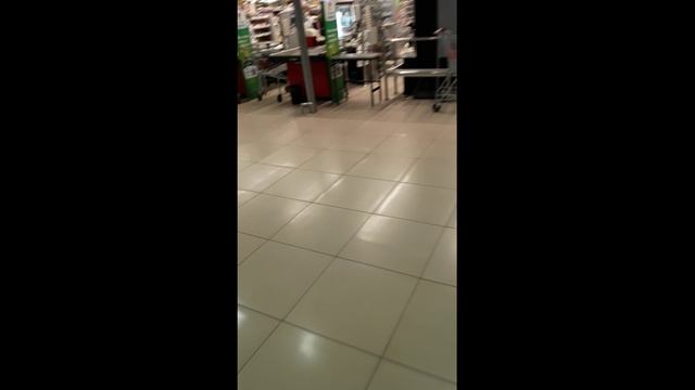 Продавщица Стеша Радович. Стихи