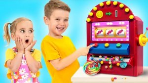 Дети играют в Magic Slot Machine