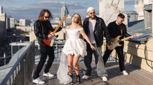Wanna dance band music video