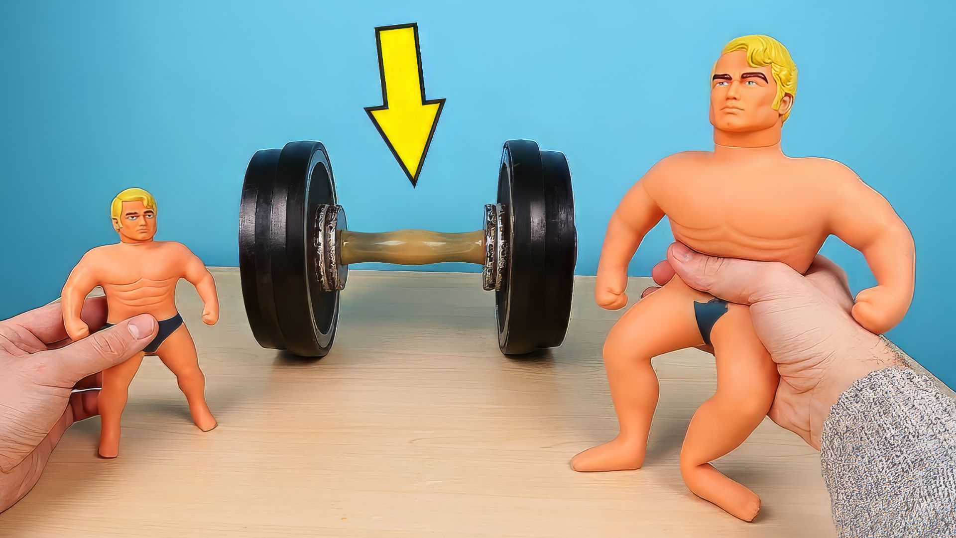 Большой Стретч Армстронг против Гантели 15 кг! Big Stretch Armstrong! alex boyko смотреть онлайн
